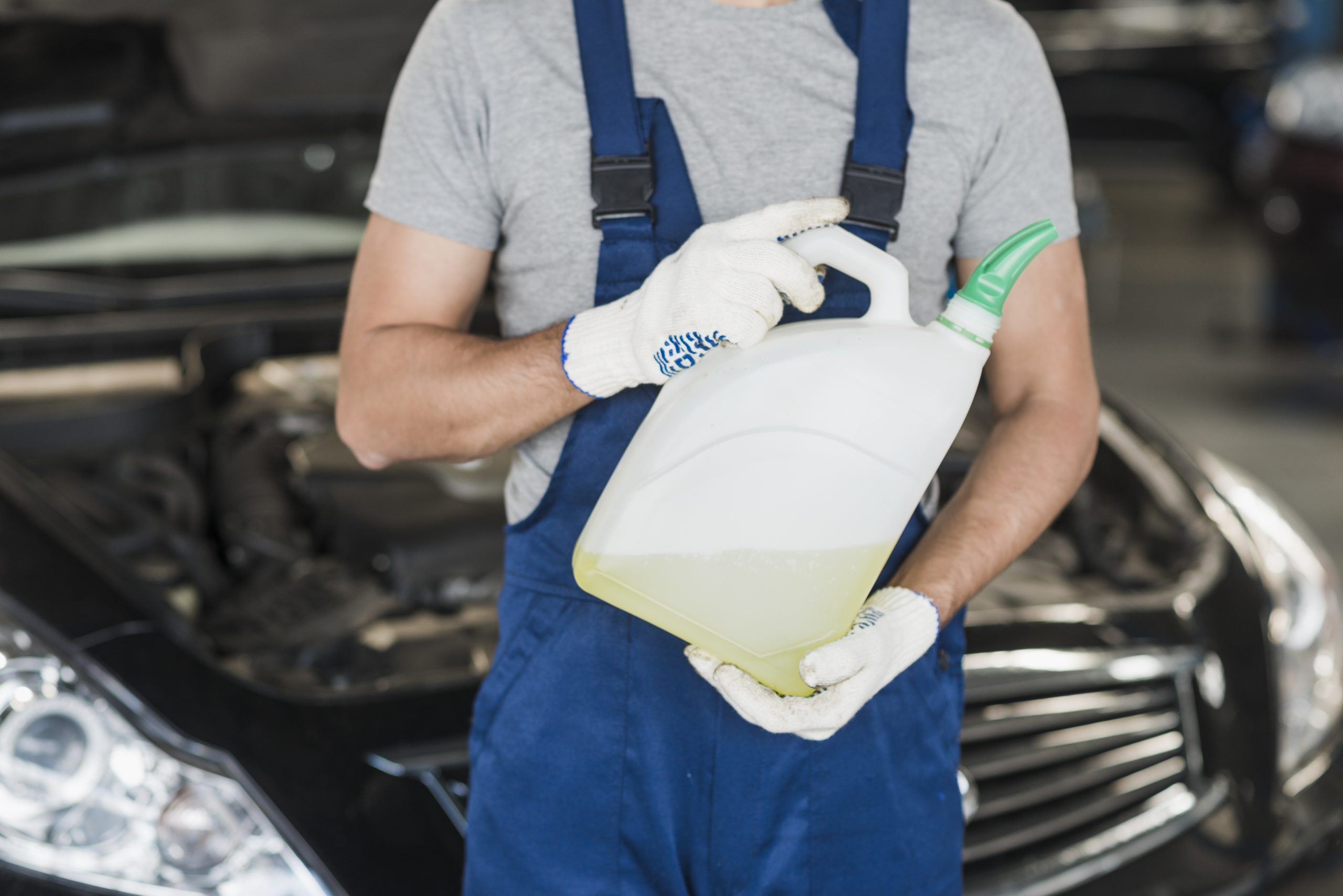 modern-automobile-mechanic-composition