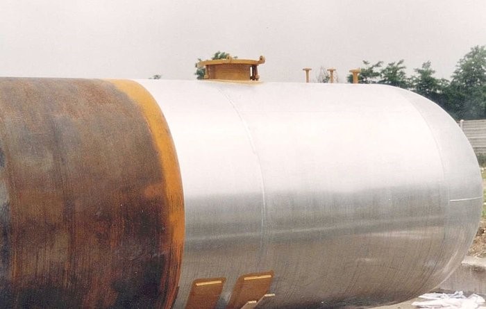Ilustrasi 2 untuk artikel “Teknologi Terbaru dalam Perawatan Logam dengan Zerust Axxanol Anti-Corrosion Oils”